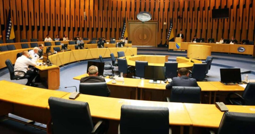Корупција у Парламенту БиХ: Набављају софтвер који већ имају?!