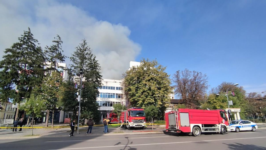Utvrđena šteta: Izgorjela etaža i 12 kancelarija