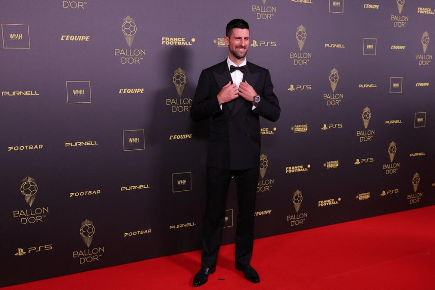 Nikad elegantniji Đoković stigao na crveni tepih