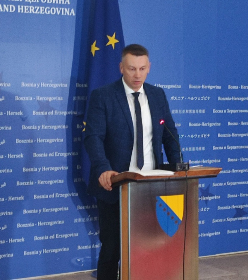 "Povećali su mi pratnju ali se ne bojim nikoga"