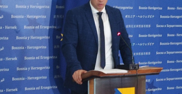 "Povećali su mi pratnju ali se ne bojim nikoga"