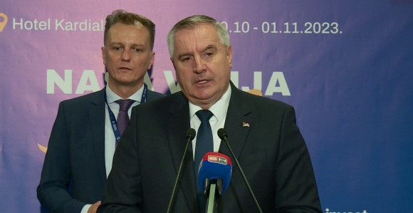 Imamo najbolji poslovni ambijent; Stanje je drugačije!