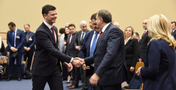 U SNSD-u nove kritike na račun sopstvene partije