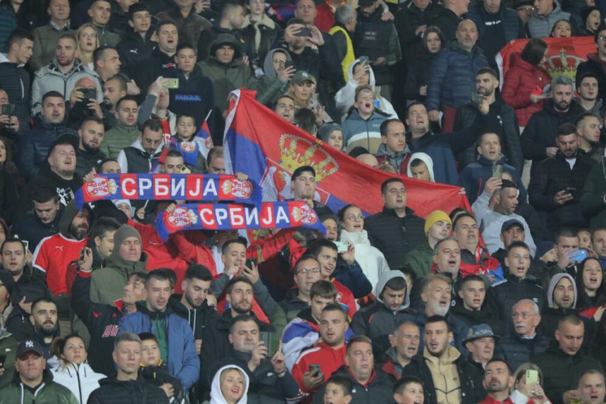 UEFA kazna Srbiji: Bez navijača na meču odluke za EP