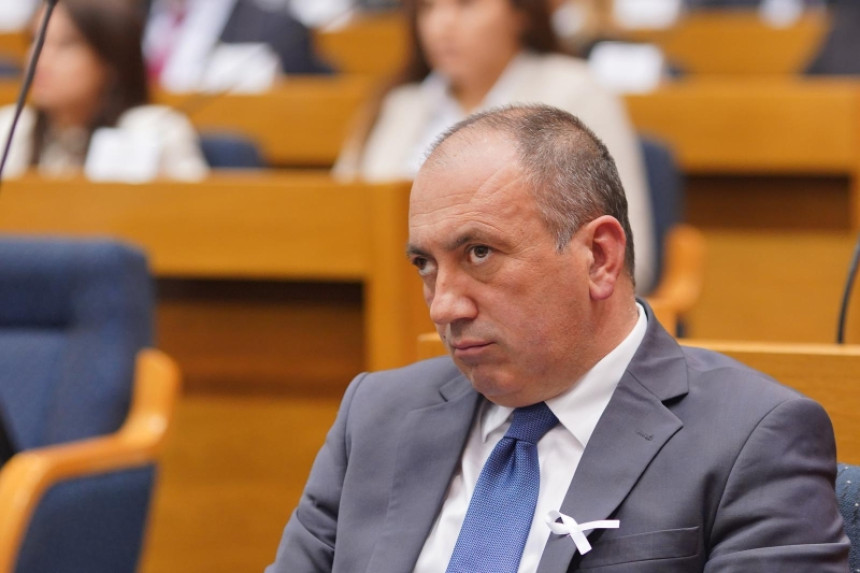 Vode Vladu koje nema na Guglu, kako dovesti investitore?!