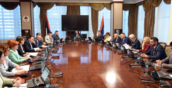 Budžet veći za 140 miliona KM: Ko će dobiti više para?