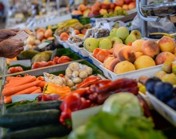 Упозорење: У воћу из Хрватске откривен забрањени пестицид