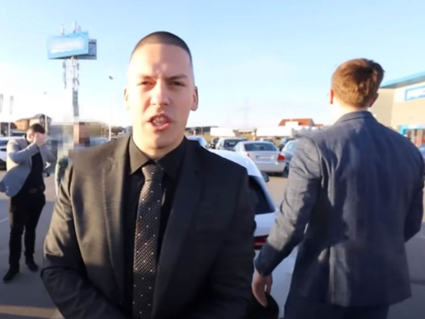 Baka Prase poklonio prijatelju za venčanje auto vredno 50.000 evra!