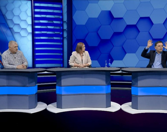 Закидањем новца култури власт је пала на важном испиту