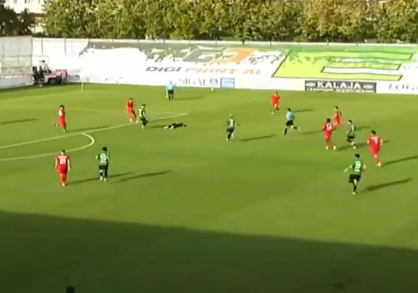 Tuga: Fudbaler se srušio na terenu i preminuo (VIDEO)