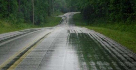 Kolovozi mokri i klizavi, opasnost od odrona