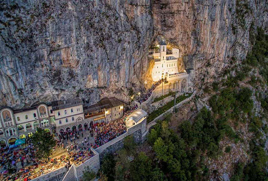 Ispovijest i suze katolkinje koja je posjetila Ostrog