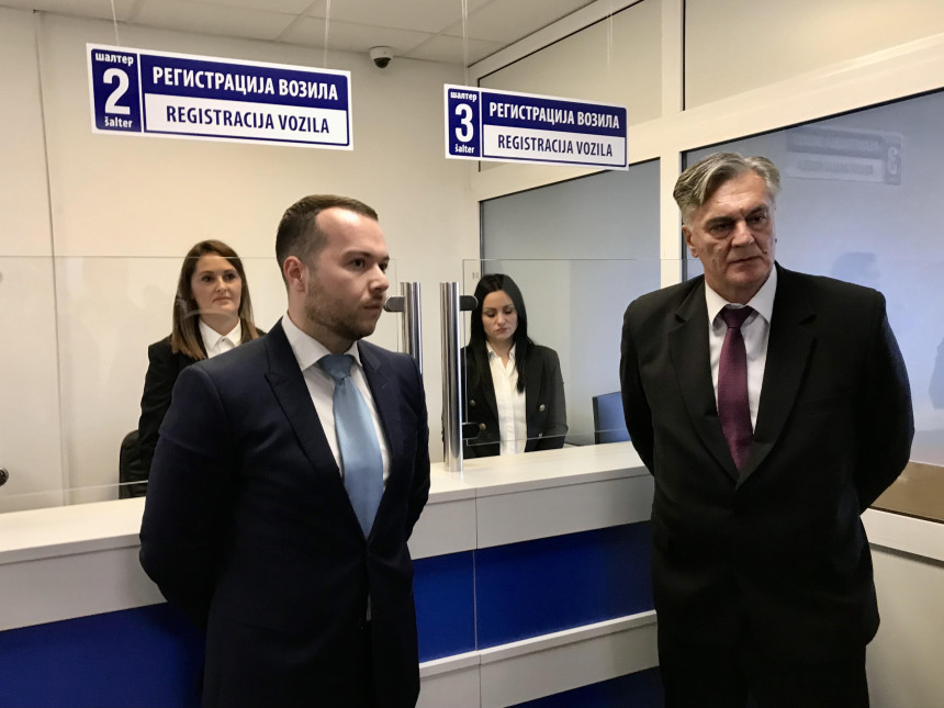 Banjaluka: Otvoren novi šalter za registraciju vozila