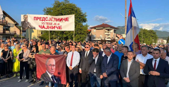 Непоткупљиви СНСД-овци поручили Ћосићу и Катићу: Србујете са леђа народа