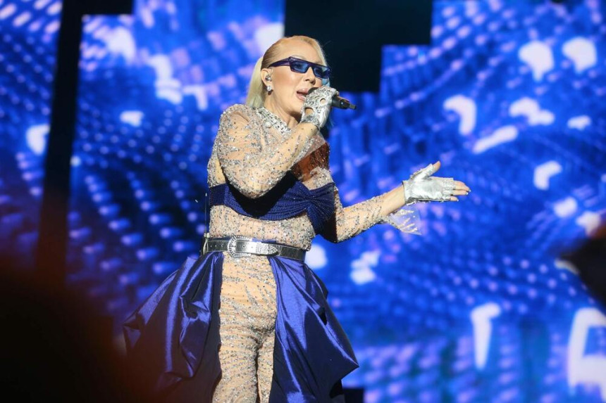 Lepa Brena uzela najveći bakšiš na estradi za pjesmu