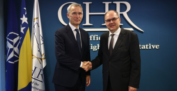 Stoltenberg: Uloga Šmita se ne smije potkopavati