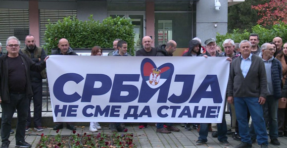 Podrška Vučiću u Banjaluci: Srbija ne sme da stane