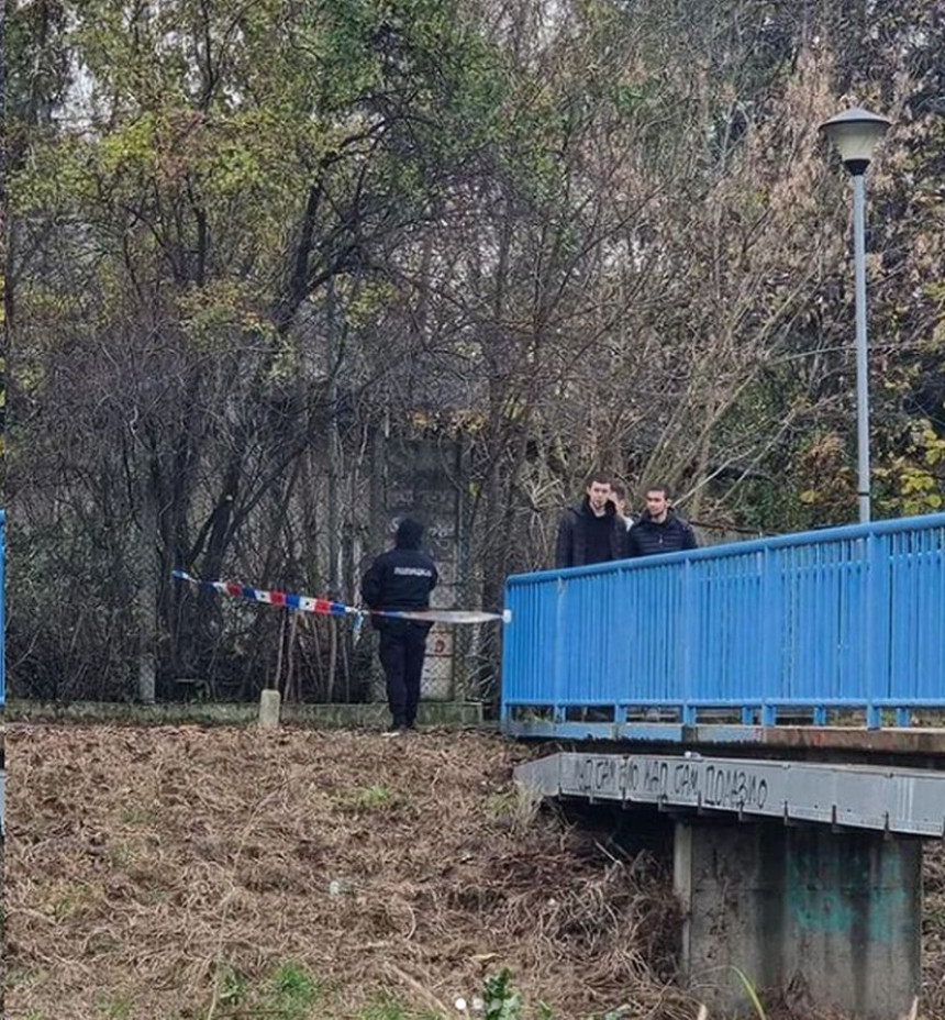 Тинејџер избоден ножем у школи у Београду (ВИДЕО)