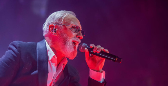 Dino Merlin četiri noći zaredom emocijama preplavio Beograd