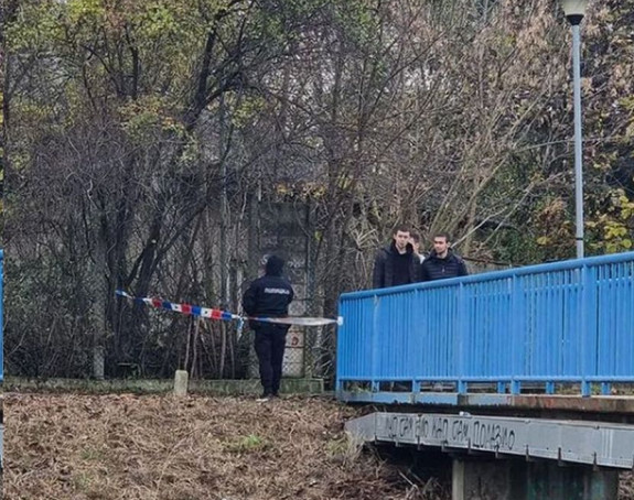 Тинејџер избоден ножем у школи у Београду (ВИДЕО)