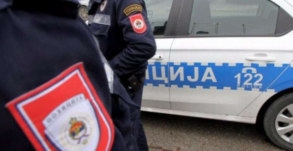 Ухапшен због пријетњи, зарадио пријаву и због дроге