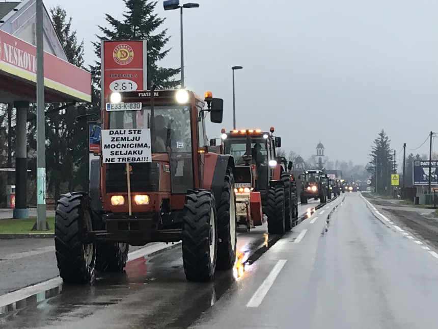 Gradiška: Protest poljoprivrednika zbog zemljišta