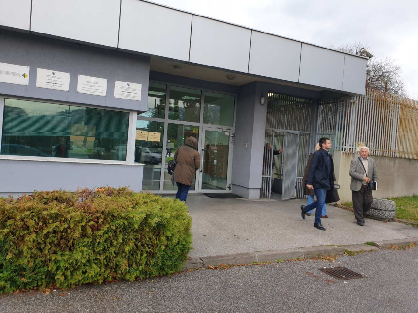 Radnici svjedočili na suđenju za kriminal u Bobar banci