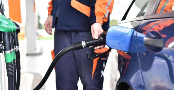 15 milijardi zarade od goriva spiskali na budžete