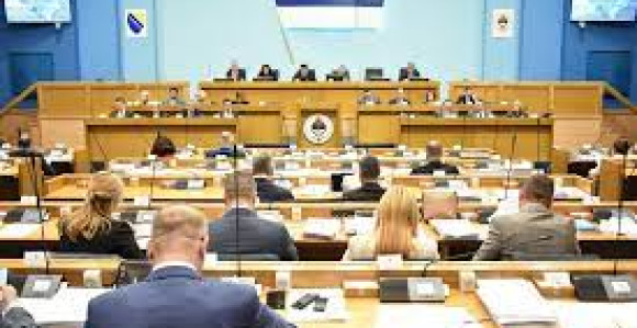 Vlast Srpske pravi ogromni kineski zid oko sebe