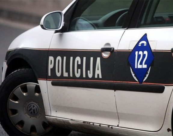 Krvoprolićem prijetili u školi u Donjem Vakufu