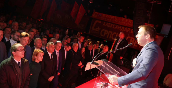 Zahvaljujući Vučiću Srbija najjača zemlja u regionu
