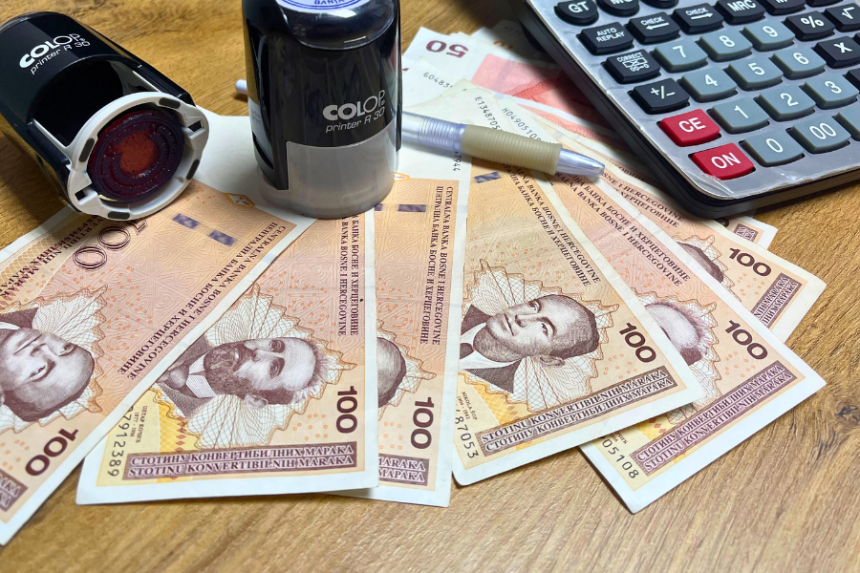 Представништвима РС у иностранству додатних 810.000 КМ