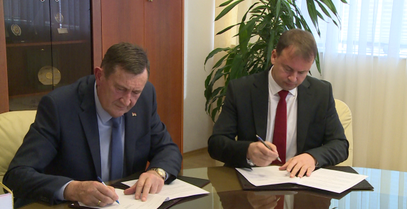 Potpisan sporazum o saradnji privrede Srpske i Srbije