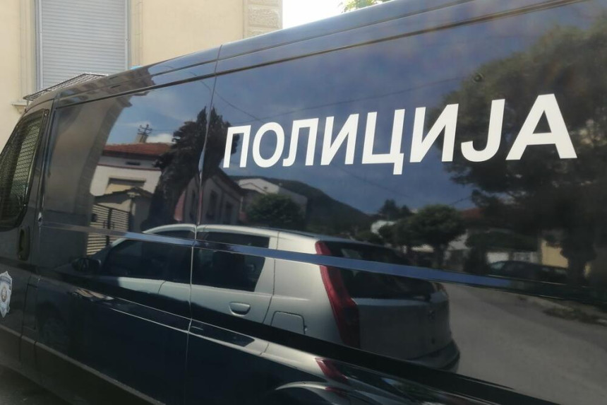 Uhapšene četiri osobe zbog lažnih dojava o bombama