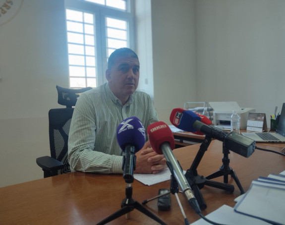 Nakon ostavke raspoređen na poslove u ustanovi