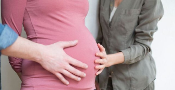Kako se i kad „bira“ surogat majka i koliko košta