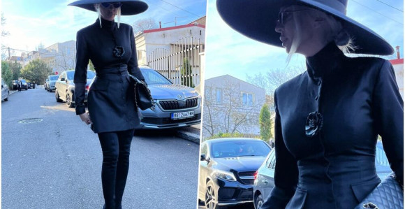 JK na glasanju: Šta znači mak na njenim grudima?