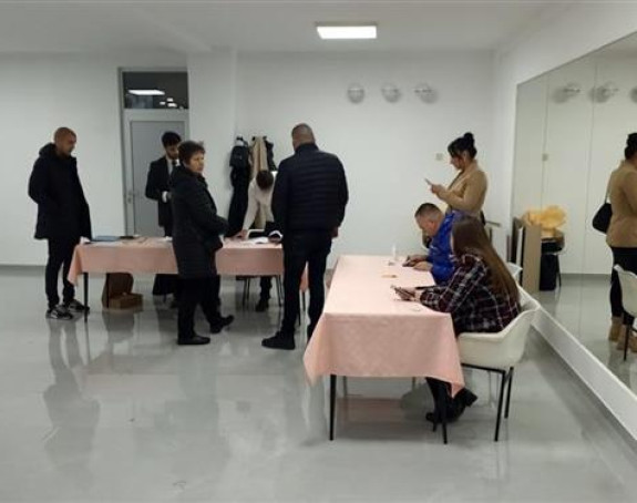 U BiH 19 biračkih mjesta za 11.500 državljana Srbije