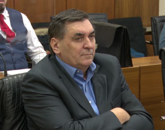 "Zamijeniti tužioca u optužnici protiv Obrena Petrovića"