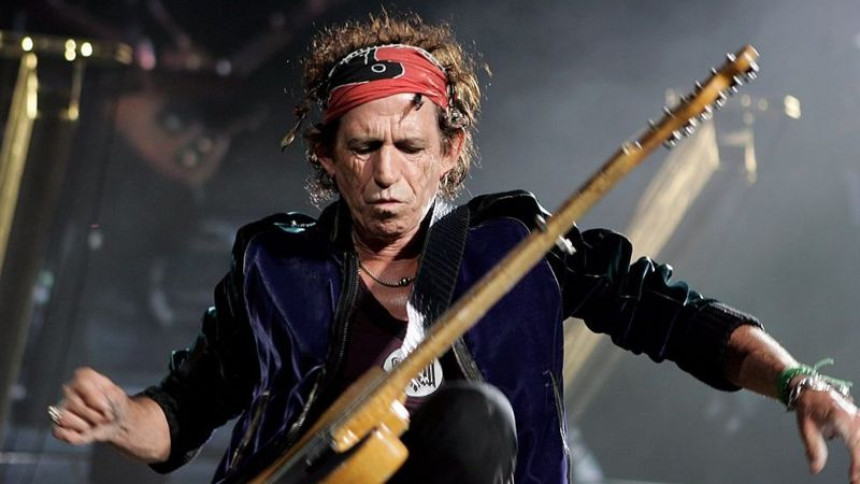 Slavni gitarista Rolingstonsa proslavio 80. rođendan na plaži