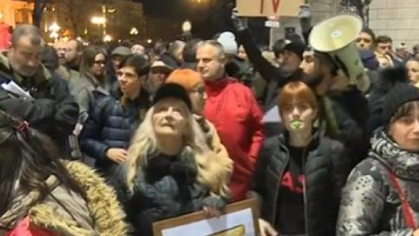 Opozicija "Srbija protiv nasilja" blokirala saobraćaj