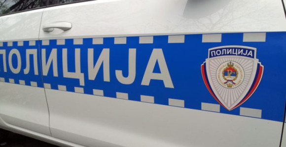 Maloljetnica iz Mrkonjić Grada udarila pješaka