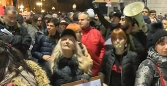 Opozicija "Srbija protiv nasilja" blokirala saobraćaj