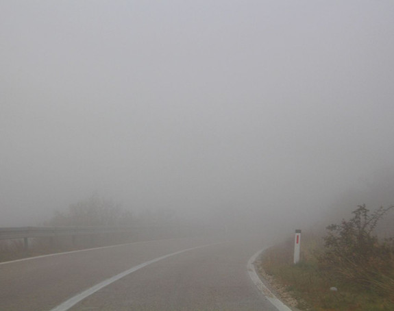 Veoma gusta magla smanjuje vidljivost uz Bosnu, Vrbas...