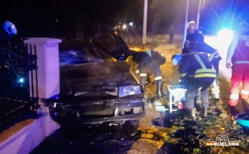 Vatrogasci reagovali zbog saobraćajne nesreće u Bijeljini
