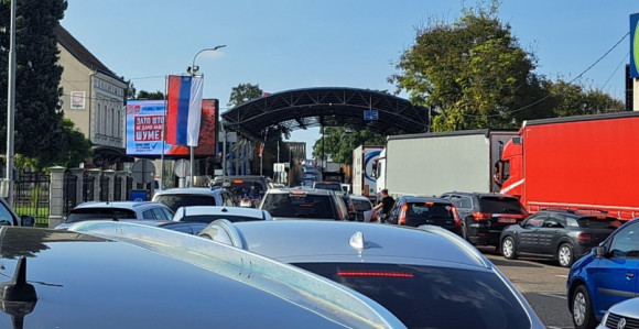 Колапс на граници, чека се пет сати на улазак у БиХ