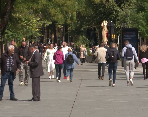 Istraživanje: Narod nezadovoljan, traži promjene u društvu