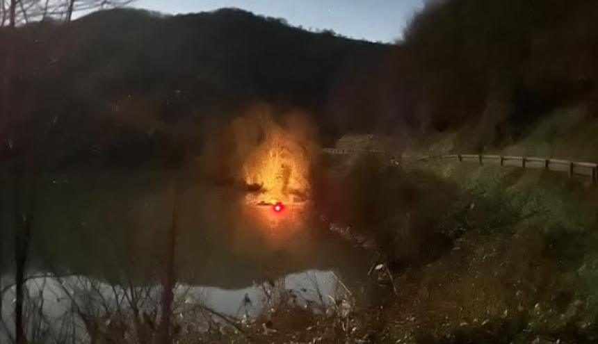 Saobraćaj potpuno obustavljen zbog slijetanja kamiona