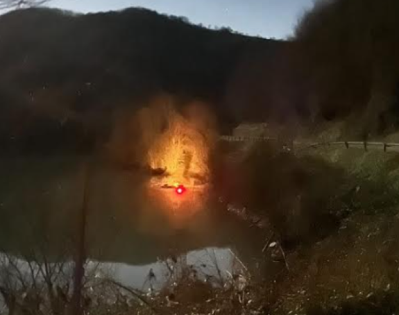 Saobraćaj potpuno obustavljen zbog slijetanja kamiona