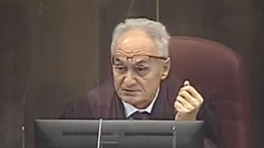 Одбијен захтјев одбране Дебевеца за изузеће Перића